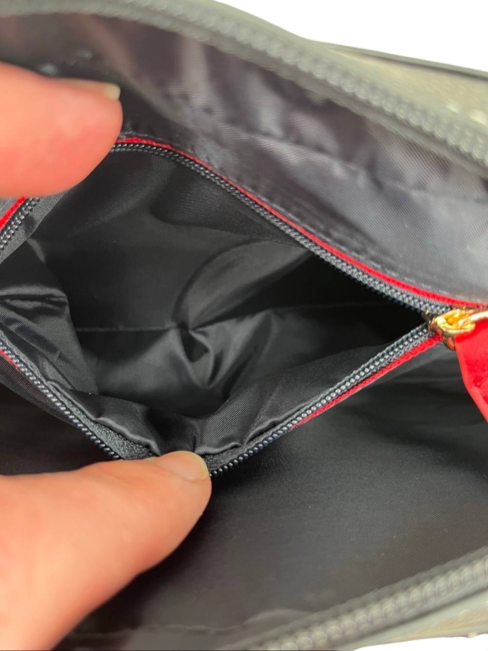 Tommy Hilfiger Black Pebbled Crossbody Camera Bag Purse - Picture 5 of 8